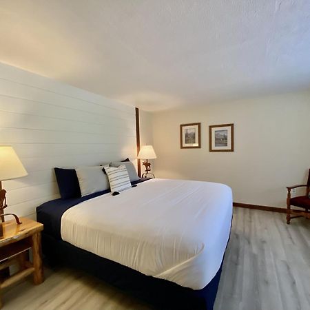 Columbia Point Resort Kettle Falls Exterior foto