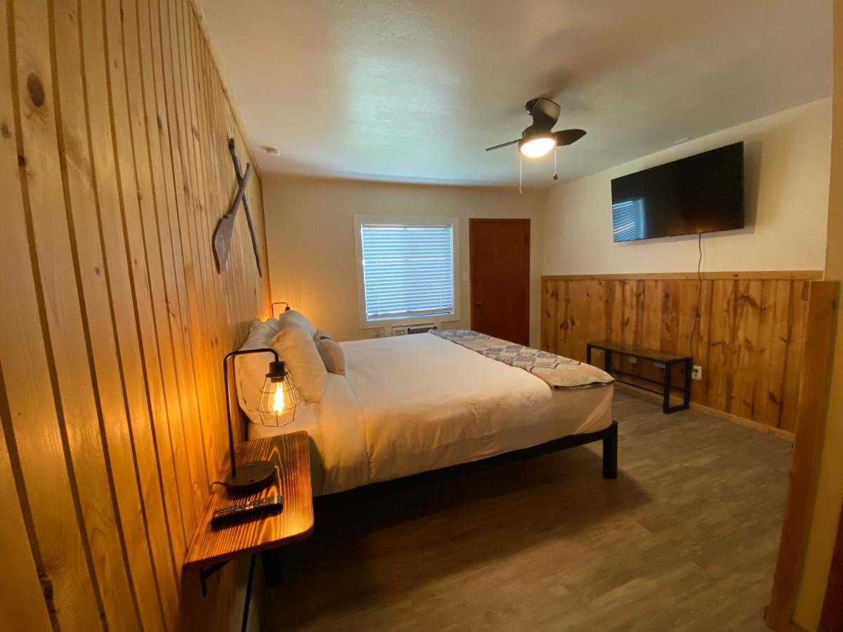Columbia Point Resort Kettle Falls Exterior foto